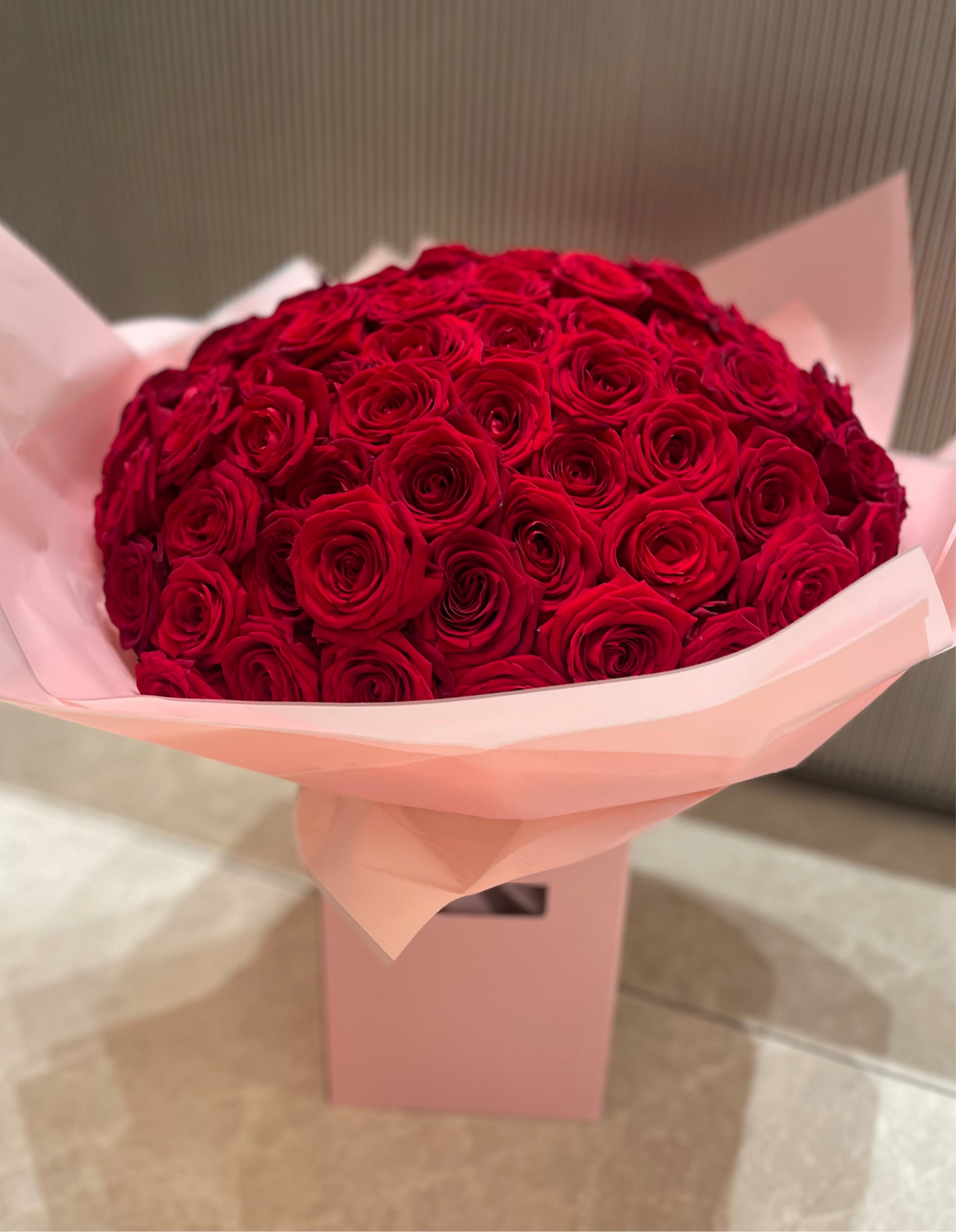 100 Red Roses